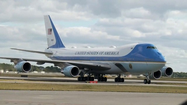 [Cập nhật]: Air Force One cất cánh đưa ông Trump rời Washington D.C, ông Joe Biden tuyên bố “Một ngày mới ở nước Mỹ” - Ảnh 1.