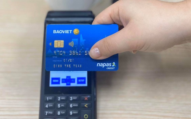 Các ngân hàng Việt chuẩn bị đồng loạt ra mắt thẻ tín dụng nội địa
