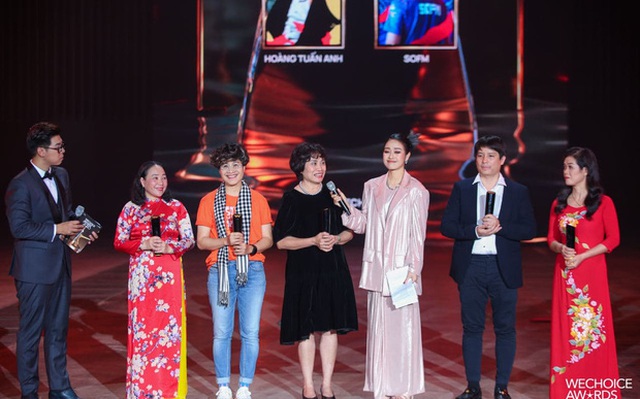 Tập thể bác sĩ tuyến đầu chống dịch tại Đà Nẵng, cha đẻ ATM gạo, SofM... trở thành Top 5 Đại sứ truyền cảm hứng WeChoice Awards 2020