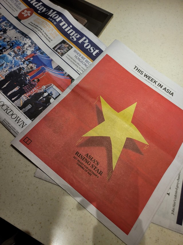 Báo quốc tế in quốc kỳ Việt Nam trên nguyên trang và dành 6 trang nói về Ngôi sao đang lên của châu Á - Ảnh 1.