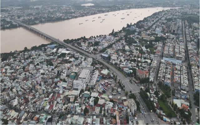 Dự án đường ven sông Đồng Nai sẽ ưu tiên thực hiện nhanh.​ Ảnh: Vi Quân