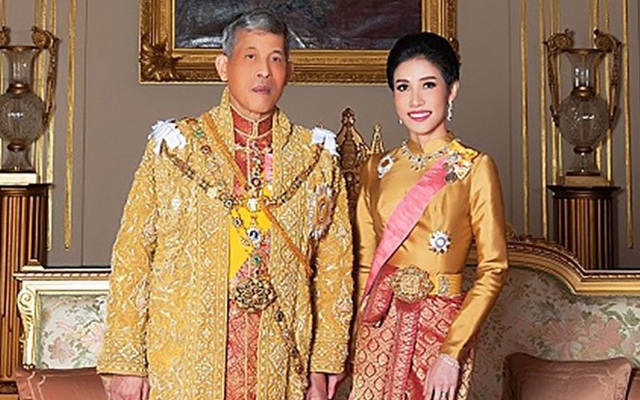 Hoàng quý phi Thái Lan được tấn phong làm Hoàng hậu thứ 2 nhân dịp sinh nhật, xác lập trường hợp "vô tiền khoáng hậu" trong lịch sử