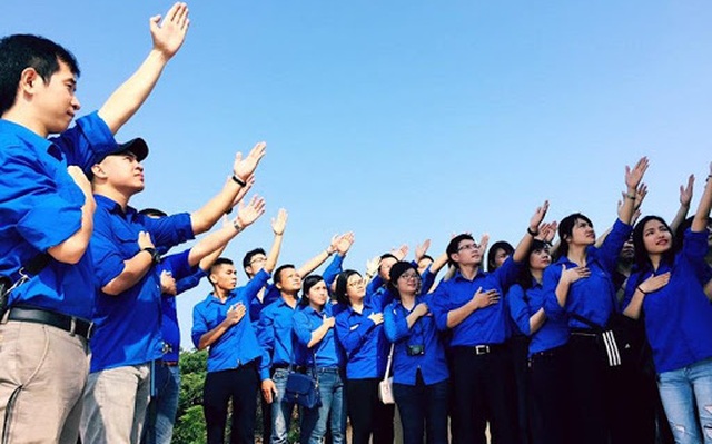 Vì sao tỷ lệ thanh niên Việt Nam tham gia lực lượng lao động cao nhưng lại khó hội nhập quốc tế?