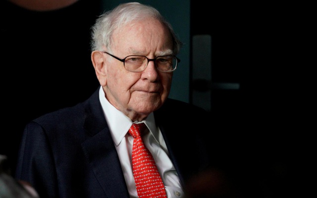 Warren Buffett đang chật vật với các khoản đầu tư tại Nhật Bản