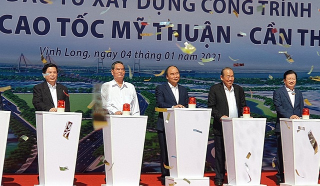  Thủ tướng phát lệnh khởi công tuyến cao tốc Mỹ Thuận - Cần Thơ  - Ảnh 3.