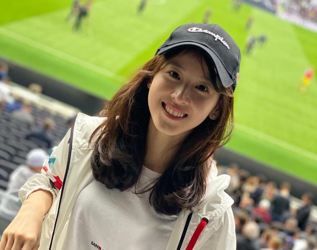 Từ hotgirl bán trà sữa trở thành nữ tỷ phú ở tuổi 27: Tiền và chất xám là 2 thứ quan trọng nhất để đem tới cơ hội - Ảnh 4. Từ hotgirl bán trà sữa trở thành nữ tỷ phú ở tuổi 27: Tiền và chất xám là 2 thứ quan trọng nhất để đem tới cơ hội - Ảnh 4.