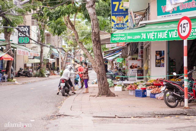 Cuộc sống bình thường mới ở Cần Thơ, nhìn thấy lại những gánh hàng rong trên các con phố mà rung động bao lâu rồi mới nhìn thấy nhau - Ảnh 6.