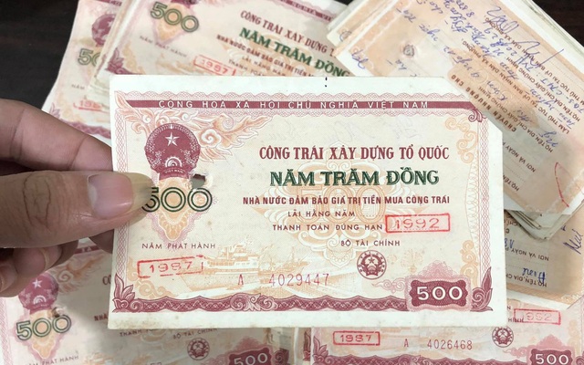 “Tiền trong dân còn nhiều”, Bộ Tài chính đang tính toán huy động vốn bán lẻ?