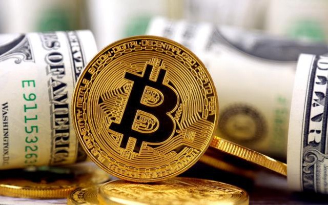 Bitcoin tăng vọt lên gần 60.000 USD, triển vọng tăng tiếp