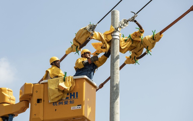 Cả thế giới 'chịu trận' vì khủng hoảng điện ở Trung Quốc: Giá hàng hoá leo thang, nguồn cung mọi thứ đều thiếu hụt, 'cơn khát' năng lượng ngày càng trầm trọng