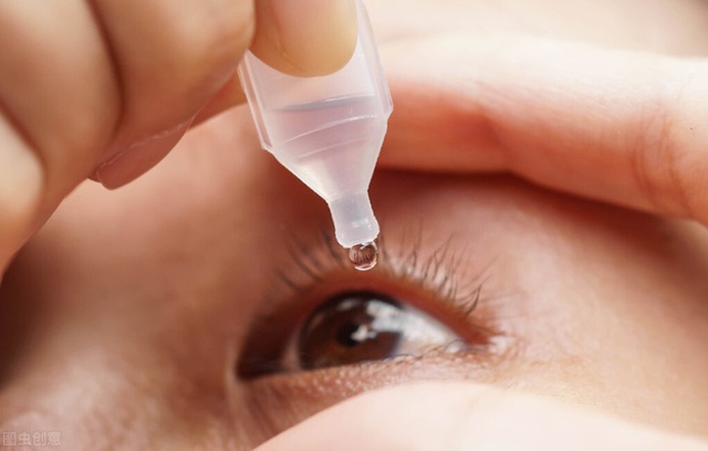 3 biểu hiện bất thường ở mắt cho thấy có thể gan đang bị bệnh - Ảnh 3.