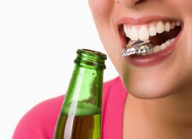 Tuổi mới 30 mà răng “yếu” như người 60: Áp dụng ngay 6 không 4 nên này để cải thiện sức khoẻ răng miệng của bạn, đập tan nỗi lo lúc về già - Ảnh 5.