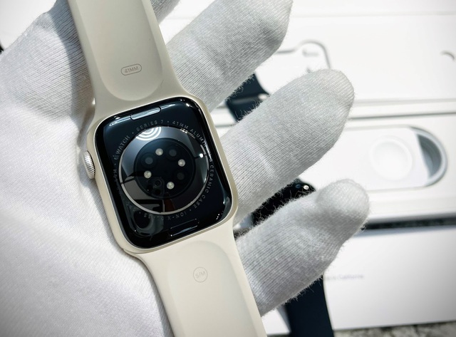 Mở hộp Apple Watch Series 7 tại Việt Nam: Không khác Series 6 nhiều, giá đến gần 20 triệu đồng  - Ảnh 6.