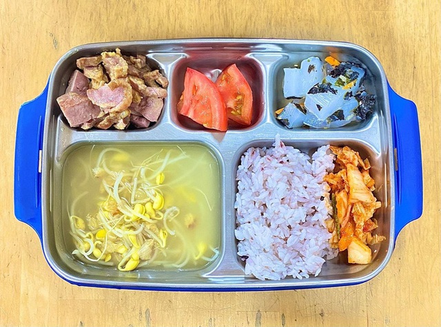 Đồ ăn cho trẻ 5 tuổi ở Hàn Quốc kỳ diệu cỡ nào: Ngon - Đơn giản, song chứa đựng 1 điều khiến cha mẹ nào cũng tròn xoe mắt - Ảnh 1.