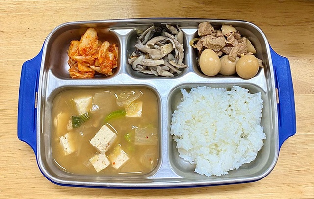 Đồ ăn cho trẻ 5 tuổi ở Hàn Quốc kỳ diệu cỡ nào: Ngon - Đơn giản, song chứa đựng 1 điều khiến cha mẹ nào cũng tròn xoe mắt - Ảnh 3.
