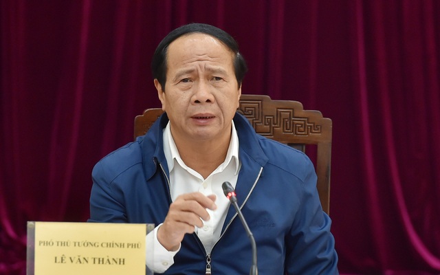 Phó Thủ tướng Chính phủ Lê Văn Thành yêu cầu Bộ GTVT bảo đảm tiến độ nhiều dự án quan trọng - Ảnh: VGP/Đức Tuân