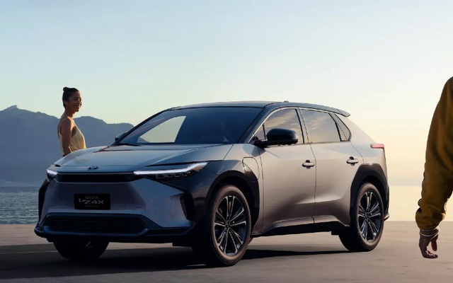 Rục rịch ra mắt chiếc SUV chạy điện đẹp như mơ tại hàng loạt thị trường lớn, Toyota vẫn đặt mục tiêu cực dè dặt với xe điện