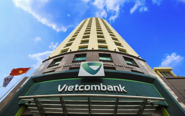 Vietcombank: Lãi trước thuế hơn 19.300 tỷ trong 9 tháng đầu năm, vững ngôi quán quân lợi nhuận ngân hàng