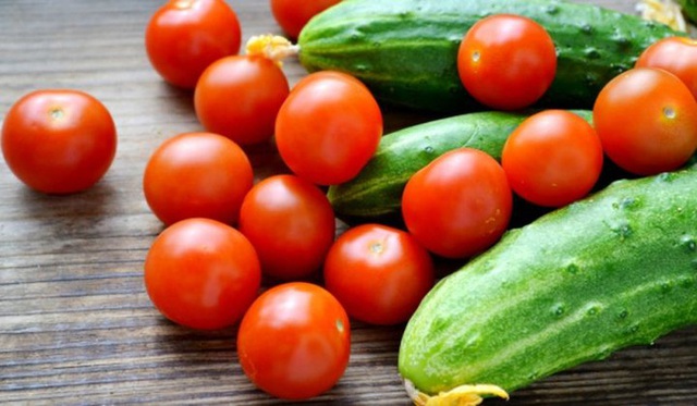 Cà chua có cả tác dụng ngừa ung thư nhưng không nên ăn với thực phẩm này để tránh ngộ độc, mất dinh dưỡng - Ảnh 4.