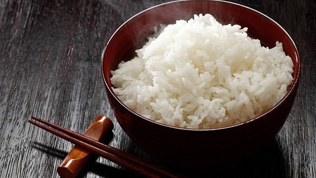 Lúa gạo hay lúa mì tốt hơn cho sức khỏe? Điều mấu chốt nằm ở cách bạn ăn - Ảnh 1.