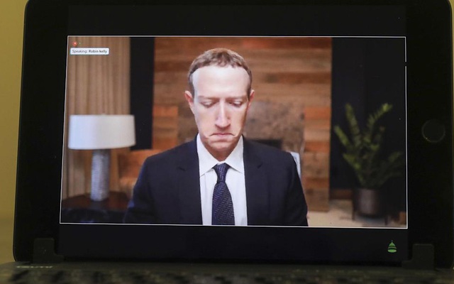 Facebook sập toàn cầu khiến 6 tỷ USD của Mark Zuckerberg "bay màu" chỉ trong vài giờ
