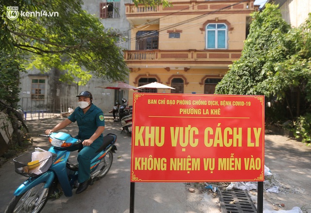 Hà Nội: F0 ho sốt tự mua thuốc uống, CDC đề nghị xử lý nghiêm nhà thuốc không báo cáo - Ảnh 1.