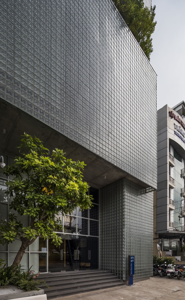 Công trình đỉnh cao của KTS Võ Trọng Nghĩa đạt giải kiến trúc danh giá: Tòa nhà thủy tinh kết hợp cây xanh, tối ưu hóa điều kiện khí hậu và tầm nhìn giữa lòng thành phố - Ảnh 6.