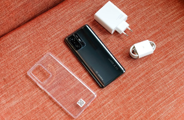Trải nghiệm Xiaomi 11T Pro: Sạc 30% pin chỉ 6 phút, cấu hình flagship, giá 15 triệu đồng - Ảnh 2.