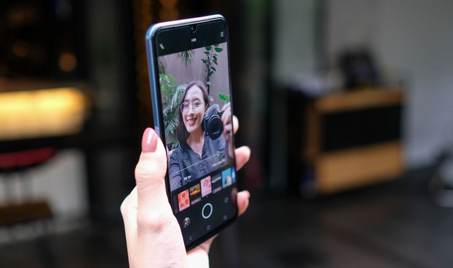 Vivo ra mắt mẫu V23e tại Việt Nam: Camera selfie khủng 50 MP, thiết kế giống iPhone 13, giá 8,5 triệu đồng - Ảnh 5.