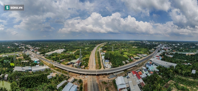 Cận cảnh cao tốc 12.000 tỷ đồng nối TP. Hồ Chí Minh - Tiền Giang trước ngày thông xe - Ảnh 10.