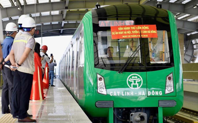 Đường sắt Cát Linh - Hà Đông đã có hồ sơ vận hành và dự kiến bàn giao cho Hà Nội trước 10/11 Ảnh: Anh Trọng