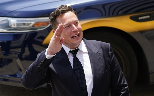 Thuế không phải là lý do duy nhất khiến Elon Musk ồ ạt bán cổ phiếu Tesla?