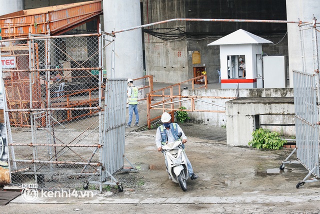 Tòa cao ốc bị bỏ hoang gần một thập kỷ ở Sài Gòn đang được thi công trở lại, liệu có hồi sinh? - Ảnh 8.