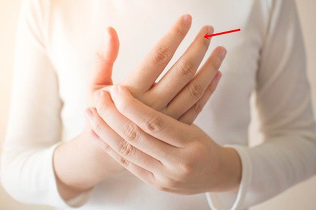 Dưỡng gan là dưỡng mệnh: 3 dấu hiệu trên ngón tay tiết lộ gan bị bệnh, biết sớm, chữa sớm, lợi sớm! - Ảnh 1.