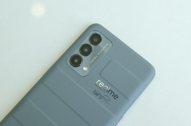 Trải nghiệm Realme GT Master Edition: Mẫu smartphone tốt nhưng khó mua - Ảnh 7.