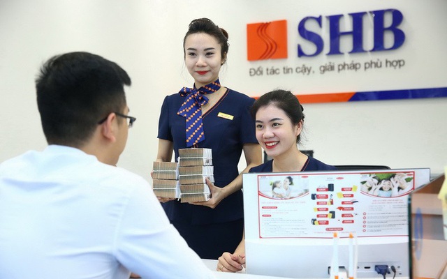 SHB chốt ngày 12/11 trả cổ tức tỷ lệ 10,5% và chào bán hơn 539 triệu cổ phiếu với giá 12.500 đồng