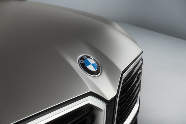 BMW XM ra mắt - SUV trăm nghìn USD đối đầu Rolls-Royce Cullinan - Ảnh 6.