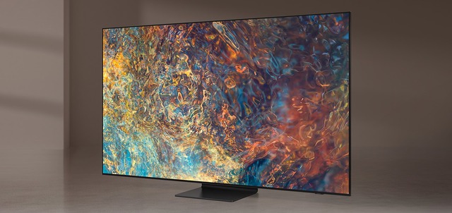 Samsung ra mắt mẫu TV 4K lớn nhất Việt Nam, giá gần 230 triệu đồng - Ảnh 1.