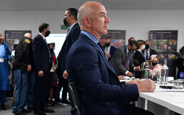 Người sáng lập Amazon, Jeff Bezos, tại hội nghị khí hậu COP26