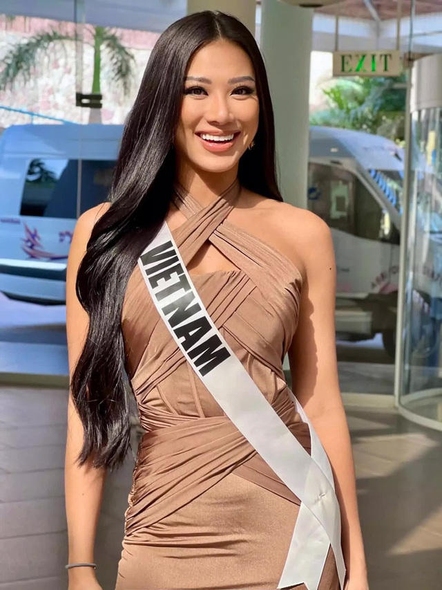 Kim Duyên hô vang 2 tiếng Việt Nam trong đêm Bán kết Miss Universe, có 1 điều khác biệt dàn đối thủ - Ảnh 4.