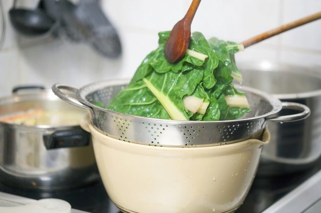 Người Việt có một thói quen nấu ăn khiến cả thế giới giật mình, là nguyên nhân gây ra loạt bệnh mãn tính, nhiều nhất là ung thư dạ dày - Ảnh 1.