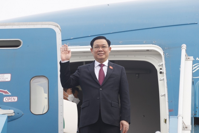  Chủ tịch Quốc hội Vương Đình Huệ lên đường thăm chính thức Hàn Quốc, Ấn Độ  - Ảnh 3.
