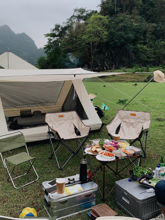Vợ chồng founder chuỗi cà phê nổi tiếng Hà Nội với ngã rẽ camping: Chi hẳn 30 triệu sắm đồ, con 2 tuổi cũng không thành vấn đề! - Ảnh 8.