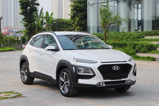 Hyundai Kona hưởng ưu đãi khủng tại đại lý, giá mới còn chưa đến 600 triệu đồng - Ảnh 1.