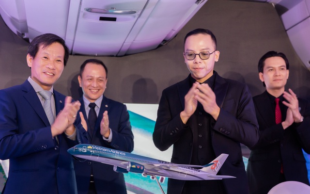 SpaceSpeakers Group “bắt tay” với Hãng Hàng không Quốc gia, ký kết thỏa thuận hợp tác khủng: "Phù thuỷ âm nhạc" Touliver xuất hiện với vai trò chủ tịch