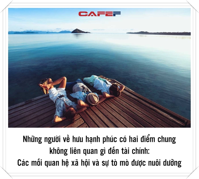 Sau trung niên, những người về hưu hạnh phúc nhất có 5 điểm chung: 2 trong đó chẳng liên quan gì tới tài chính, thường bị bỏ qua mỗi ngày - Ảnh 2.