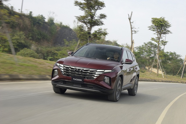 Hyundai Tucson 2022 về Việt Nam: Ngoại hình mới, có bản dẫn động 4 bánh, giá cao nhất 1,03 tỷ đồng - Ảnh 12.