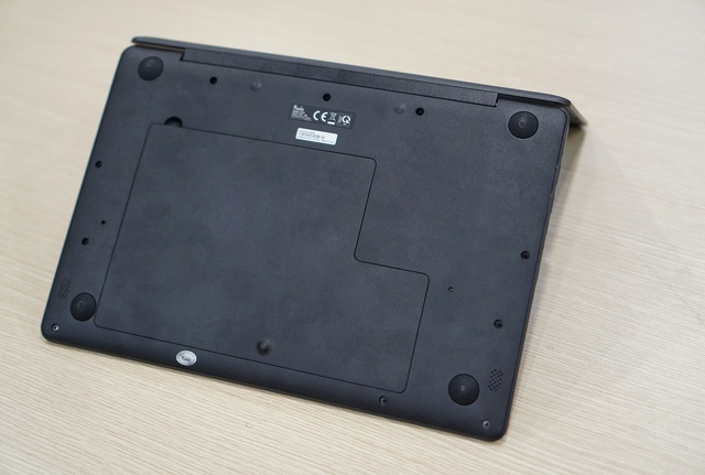 Mẫu laptop dùng chip Snapdragon 4G giá 10,7 triệu tại Việt Nam - Ảnh 4.