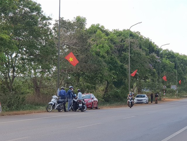 Nghe tin tăng giá đất 2022, dân buôn tranh thủ gom hàng tại Bà Rịa – Vũng Tàu - Ảnh 2.