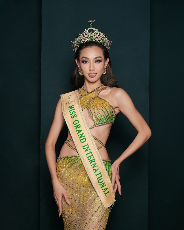 Đăng quang Miss Grand 2021, Thuỳ Tiên nhận được bao nhiêu tiền thưởng? - Ảnh 1.